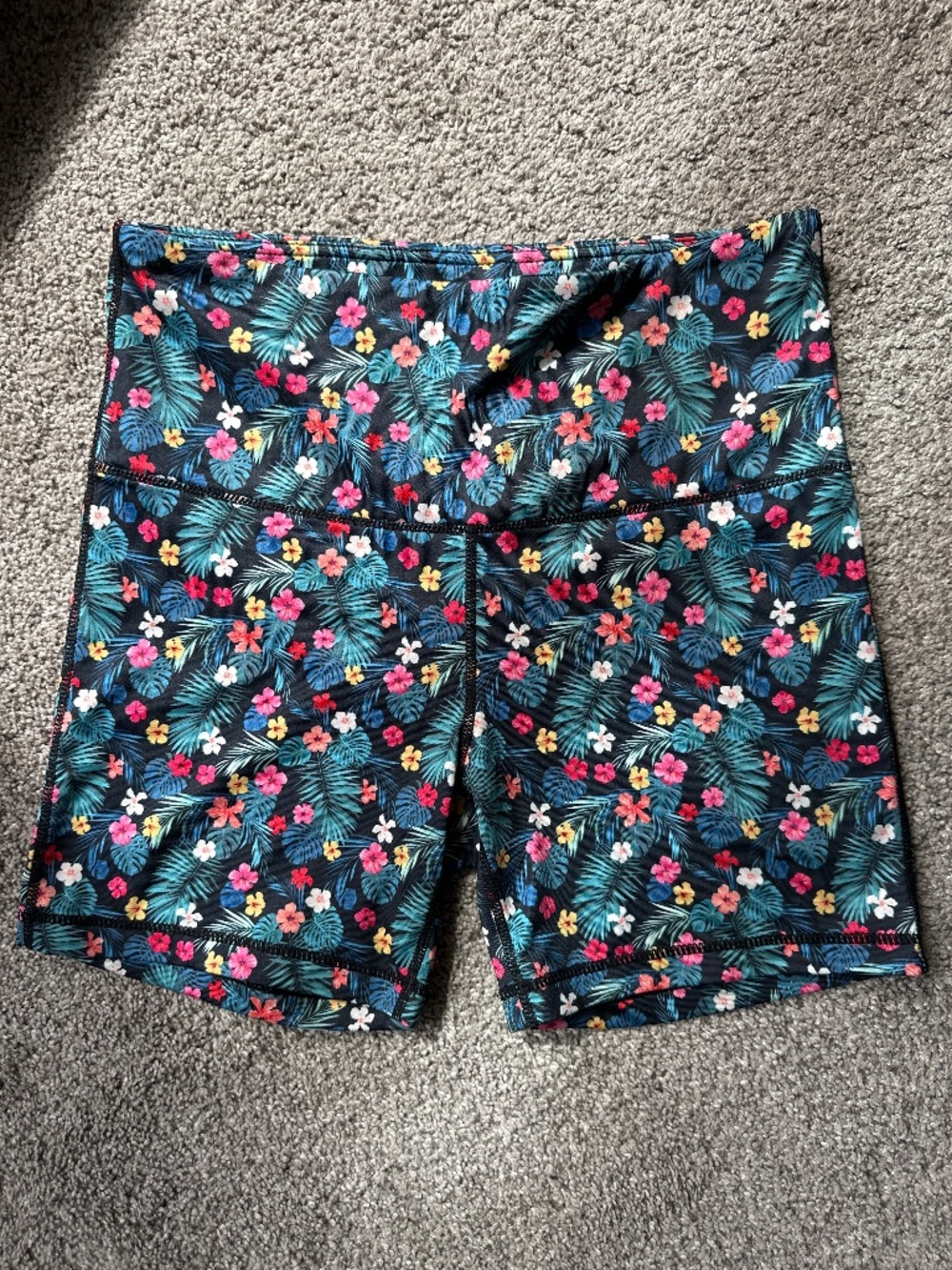 Love Her biker shorts